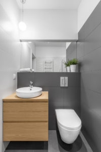 Learn How to Make the Most of the Space in Your Small Bathroom
